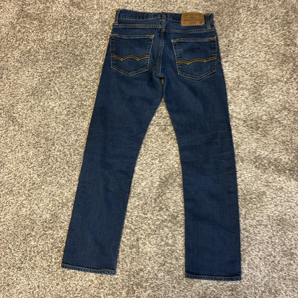 American Eagle outfitters. Size 26x28. Excellent used condition. Preloved once. - Picture 4 of 8